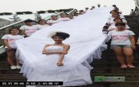 宜宾惊现20m长婚纱 小伙伴们惊呆了！