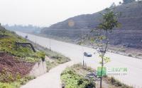 宜宾西环线走Z字 市民质疑工程质量