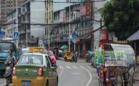宜宾老翠柏路管理乱 道路升级后却更堵