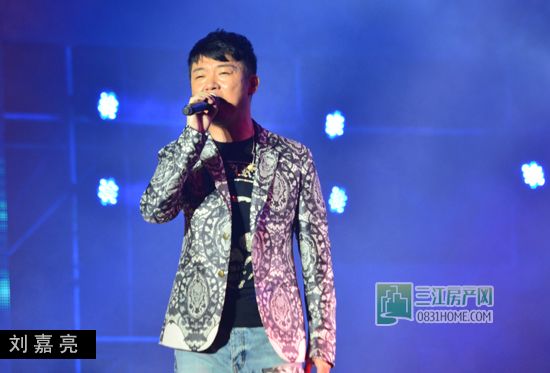 直击现场 张靓颖、张宇助阵邦泰公益演唱会