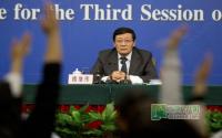 两会聚焦：楼继伟解读积极财政政策