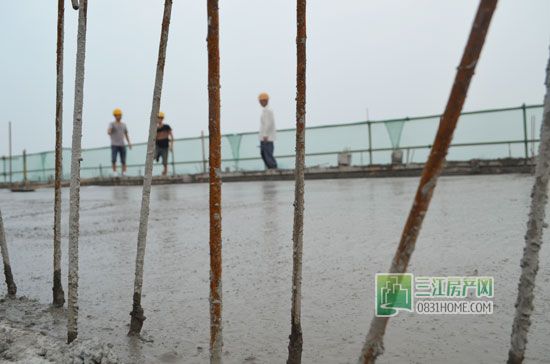 地标国际封顶大吉 准现房姿态喜迎“金九”
