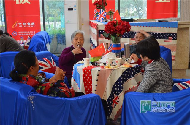 哟！西南轻工博览城美食之旅“嗨”起来！