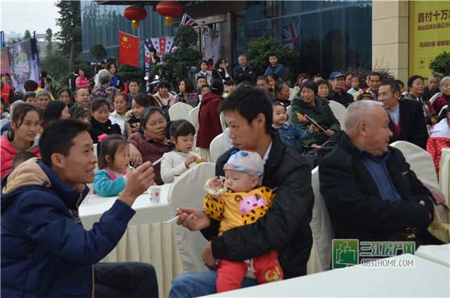 哟！西南轻工博览城美食之旅“嗨”起来！