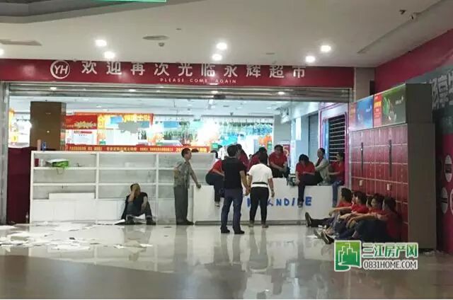 银龙广场1.jpg