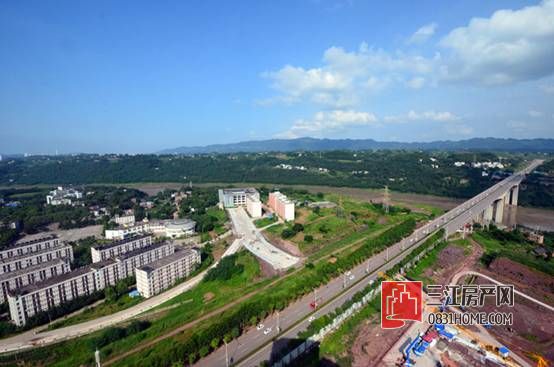 塞纳国际12号楼看风景.jpg