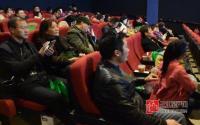 震惊哭！三江房产网VIP客户竟在影院包场干这事？