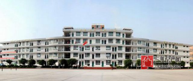 黄桷庄小学.jpg
