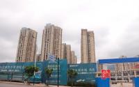 山水原著8月工程进度二期封顶，三期建设中