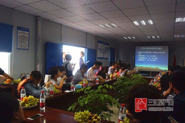 微信图片_20171008162315_副本.jpg