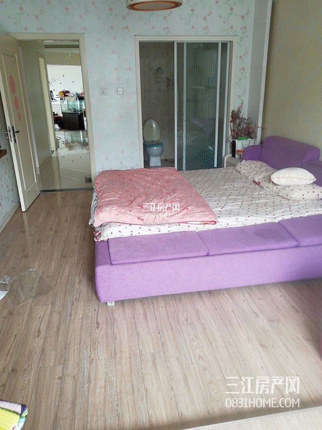 241457481be26e90142619.jpg
