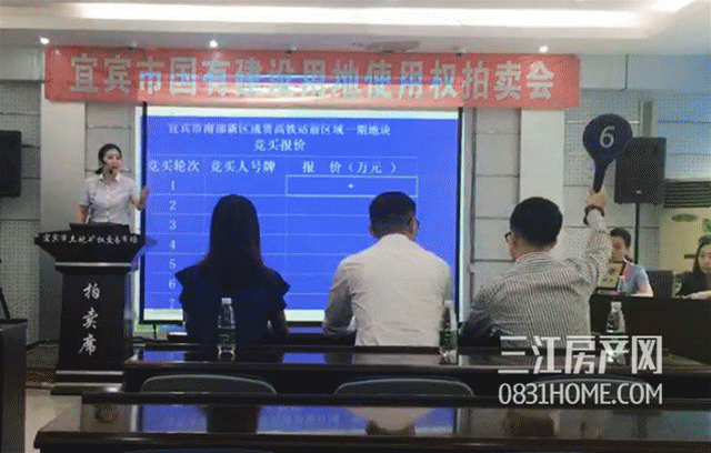 14100321df5fc6be2c9299_副本.gif