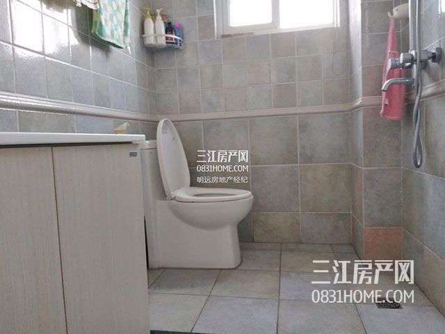 22192749a6d09daaef3132.jpg