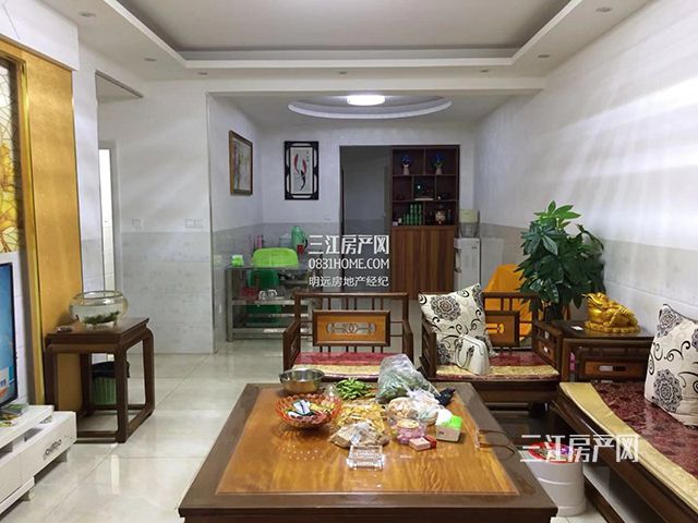 25181217065eef9dcd1534.jpg