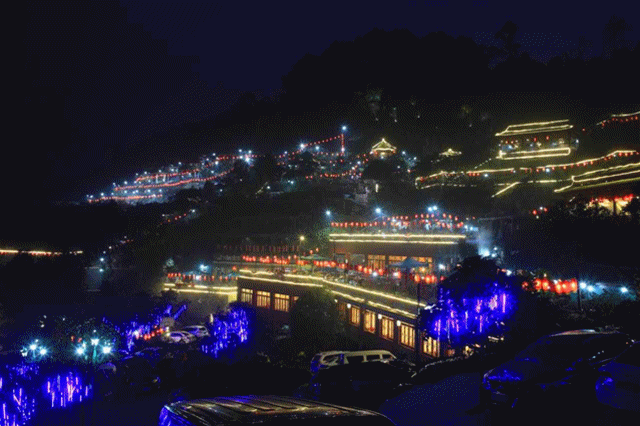 枇杷园洪崖洞.gif
