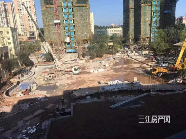 中心园林完成80%.jpg