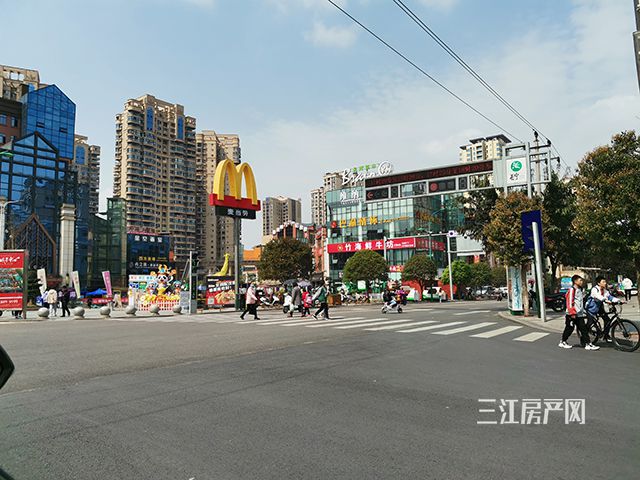 125.jpg