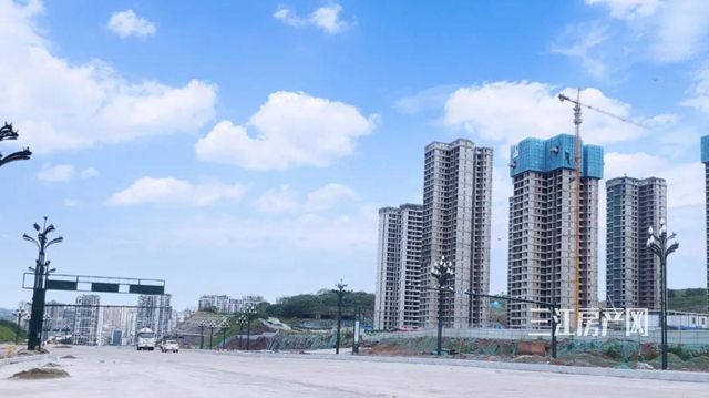 叙州世纪城工地.jpg