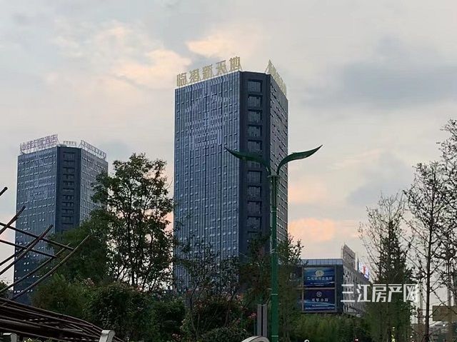 临港新天地.jpg