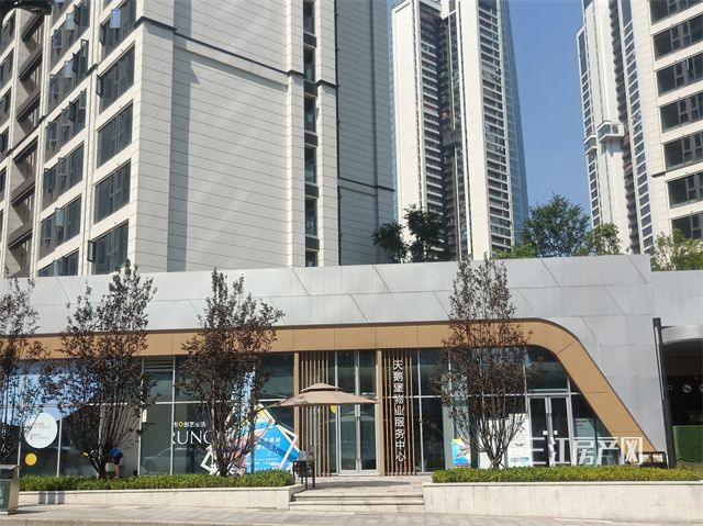 天鹅堡7.jpg
