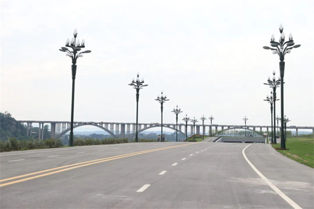 纸厂滨江路.jpg