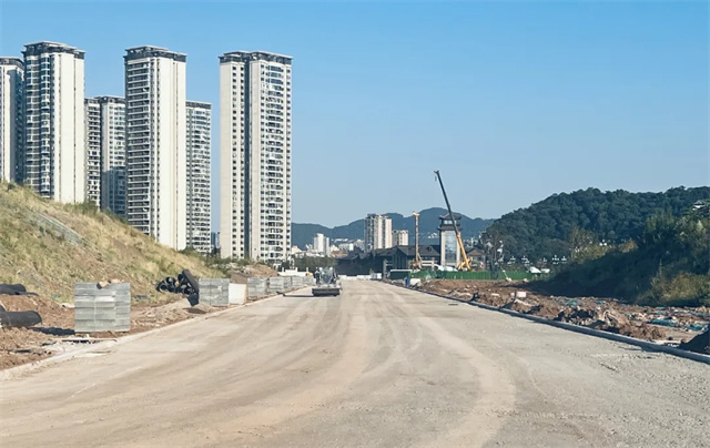 道路.jpg