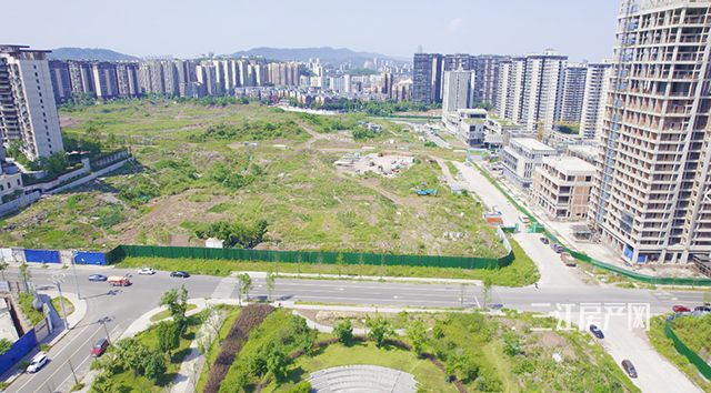 121511194a9de7aee64417.jpg 现状640.jpg